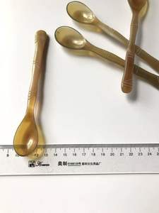 Cuillère à couverts élégante en corne naturelle, fabriquée à la main pour les couverts de l'hôtel et du restaurant, taille personnalisée par HF CRAFTS, vente en gros - Product Image 6