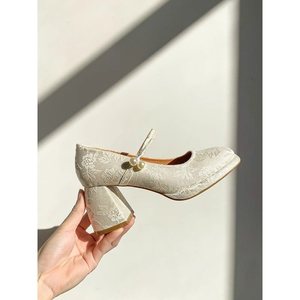 Zapatos franceses Mary Janes de tacón grueso para mujer, calzado a la moda para primavera y otoño, suela suave, tacones planos versátiles, calzado para vestido de boda - Product Image 2