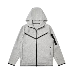 Veste Streetwear d'hiver à capuche zippée à manches longues pour femmes avec logo imprimé OEM ODM personnalisable de taille supérieure - Product Image 1