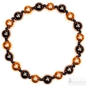 Pulsera de Shungita con 10 cuentas redondas pulidas de 0.32 pulgadas (8 mm) y 10 cuentas redondas chapadas en cobre de 0.32 pulgadas (8 mm), 1 sobre 1 - Product Image 2