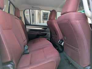 Toyota Hilux SR5 2024 Nueva/Usada en Venta - Product Image 4