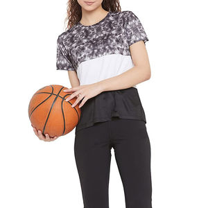 Camiseta de mujer de etiqueta privada en precio al por mayor MOQ bajo Nueva moda Estilo casual Regular Fit Mujeres Camisetas - Product Image 5