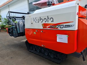 Cosechadora Kubota DC70 Pro de Alta Productividad para Arroz, Máquina Agrícola de Cosecha - Product Image 5