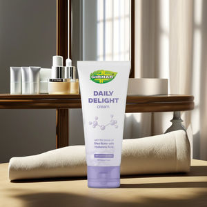 Venta al por mayor cuerpo piel blanqueamiento diario crema leche hidratante piel brillo loción corporal - Product Image 1