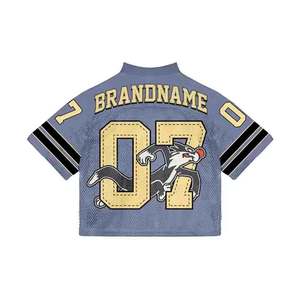 Áo bóng đá quá khổ theo phong cách đường phố, đồ họa hộp sọ nổi bật với thiết kế số, lưới thoáng khí. - Product Image 2