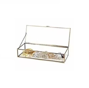 Joyero de Metal y Vidrio de Diseño Hecho a Mano Caja de Metal de Tamaño Personalizado Oro Con Cajas de Forma Personalizadas de Vidrio - Product Image 6