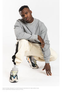 Sudadera de hombre en blanco liso 500GSM con logotipo personalizado sudadera extragrande de algodón con cuello redondo 100% para otoño - Product Image 4