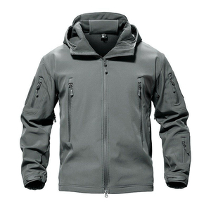 Veste Softshell Légère pour Homme Imperméable et Respirante pour Automne Extérieur Fermeture à Glissière Vestes Fabriquées au Pakistan - Product Image 2