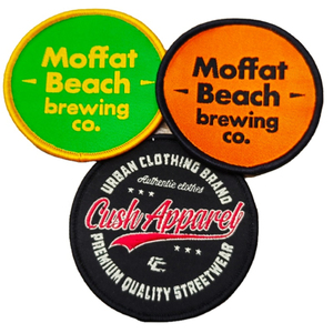 Insignias de tela bordada Proveedor Logotipo 3D personalizado Ropa Hierro en parches bordados para sombrero - Product Image 6