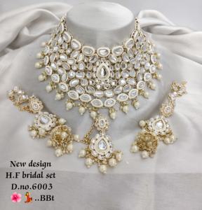 2024 dernière conception femmes haute qualité plaqué or perle collier ras du cou ensemble pour les femmes - Product Image 3