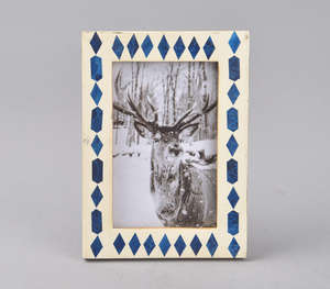 Marco DE FOTOS vertical rectangular con patrón de diamante blanco azul con incrustaciones de hueso hecho a mano, sala de estar costera de escritorio de estilo marroquí - Product Image 5