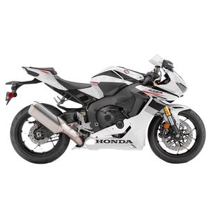 Motocicleta Deportiva CBR1000RR_R_s Fireblade_z 2026 en Oferta, 1000cc, 4 Cilindros en Línea, 4 Tiempos, 310 km/h, Lista para Entrega - Product Image 1