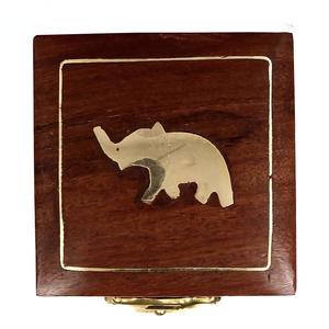 Boîte en bois écologique en forme de cœur pour le stockage de cadeaux et de bijoux-Intérieur poli avec rembourrage doux pour les articles délicats - Product Image 3