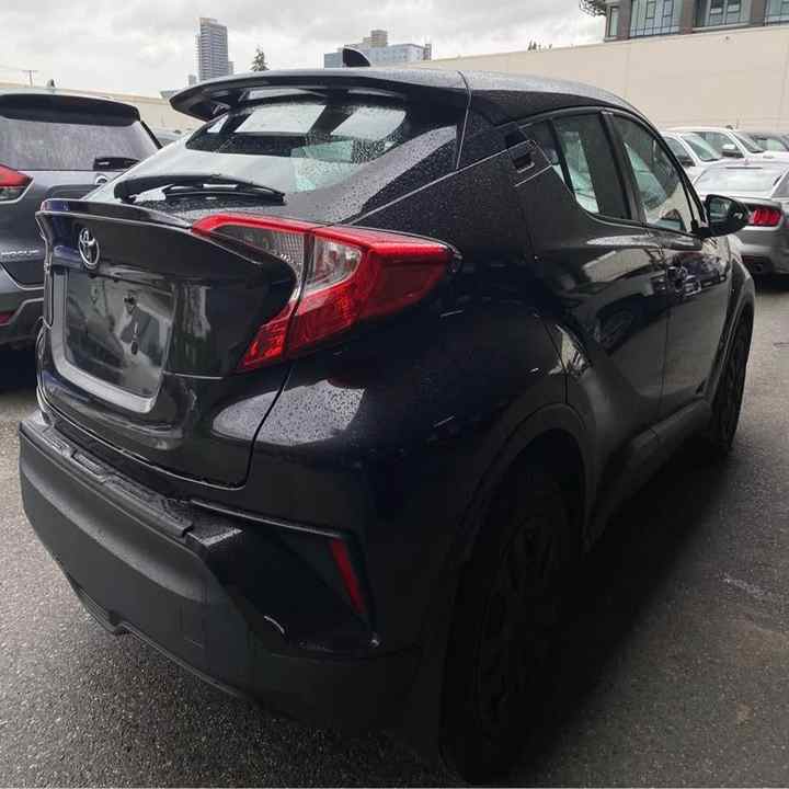 Cheap Price Used Toyota C-HR Cars Top Speed Fairly Used Fresh Clean Automatic No Accident History Available for Sale