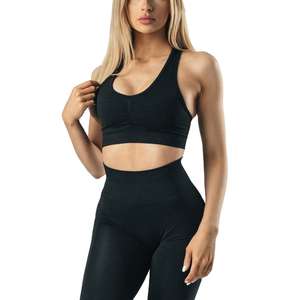 Conjunto Deportivo de Yoga sin Costuras de Algodón para Mujer, Conjunto de 2 Piezas con Shorts y Sujetador Deportivo, Atuendo Elegante y Cómodo para Gimnasio, de Algodón, por HI - Product Image 1