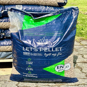 Granulés de bois Lets Pellet 15 kg, certification En Plus A1, faible teneur en cendres, combustible de chauffage - Product Image 1