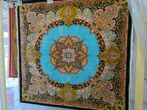 Alfombra Persa Hecha a Mano de Seda Pura, Alfombra Oriental de Lujo Anudada a Mano para Diseñadores de Interiores, Hoteles, Villas y Espacios de Alta Gama - Product Image 2