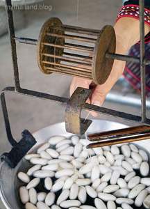 100 Silk Blanket Lightweight Cooling <b>Summer</b> <b>Quilt</b> OEM Custom Design Good Quality 100% Organic Top Grade Insert Washable - Product Image 6