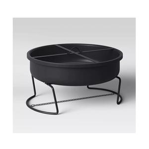 Brasero de camping extérieur avec table repose-pieds, foyer à bois, incluant un écran anti-étincelles et un outil de bûcheronnage - Product Image 4