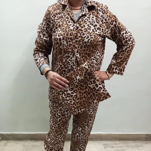 Conjunto de pijama con estampado de algodón de tigre indio ultrasuave, ropa de dormir de noche holgada, bolsillo con botones, bolsillo desmontable con botones, dama de honor PJ - Product Image 1