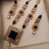 Kalung dan Anting Set Rajwari India Laris Manis untuk Wanita, Lapis Emas Antik dengan Kristal Rhinestone, untuk Pertunangan, Ulang Tahun, dan Pesta