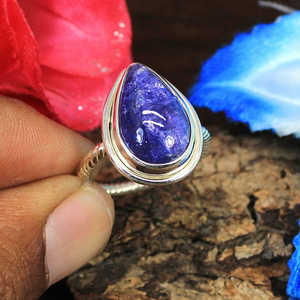 Vente en gros d'anneaux en argent sterling 92,5 avec pierre précieuse tanzanite naturelle de forme poire - Product Image 6