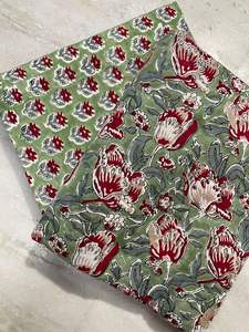 ผ้าฝ้าย100% พิมพ์ลายบล็อกมือระบายอากาศเป็นมิตรต่อสิ่งแวดล้อมผ้าฝ้ายทำด้วยมือจากผ้าฝ้ายลายตึกตึกตึกมรดกทางวัฒนธรรมแบบดั้งเดิม - Product Image 4