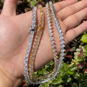 Collar de diamantes corte corazón unisex - Product Image 2