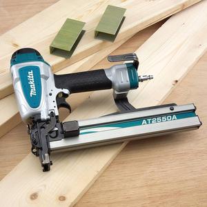 Grapadora Neumática de Corona de 1 Pulgada de Ancho - Categoría de Productos Grapadoras - Product Image 1
