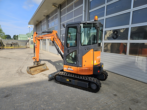 รถขุดขนาดเล็ก Hitachi ZX26U-6 เครื่องยนต์ Yanmar 20.9 แรงม้า น้ำหนัก 2.7 ตัน 3 ตัน 1.8 ตัน แบบสวิงหางสั้น - Product Image 4