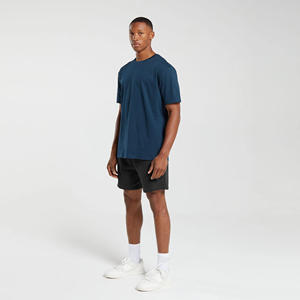 Haute qualité recadrée Boxy Fit hommes T-Shirt décontracté surdimensionné blanc personnalisé T-Shirt pour hommes 100% coton Hip Hop Style T-Shirt - Product Image 4