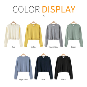 Sweat-shirt à col rond à épaules tombantes personnalisé pour femmes, imprimé streetwear, avec logo sur le devant, crop top pour l'automne et l'hiver - Product Image 2