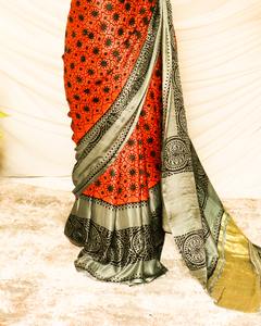 ส่าหรีผ้าไหมปาโตลาแนววินเทจพิมพ์ลายสีสันสดใสชุดปาร์ตี้ - Product Image 6