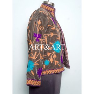 Abrigo Acolchado de Terciopelo 100% de Calidad, Estilo Suzani, Ecológico, Superventas 2025, Estilo Bohemio, Clásico, Elegante, Chaqueta Hecha a Mano - Product Image 4