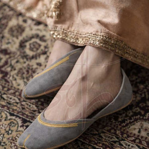 Chaussures Khussa pour femmes de haute qualité, antidérapantes, semelle en cuir, doublure en velours - Fabrication professionnelle, personnalisable, étiquette privée, vente en gros - Product Image 6