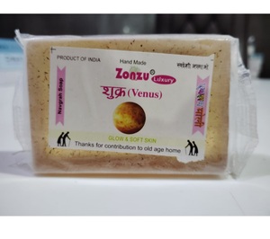 JABÓN ZONZU NAVGRHA JUPITER equilibrado con humedad con extractos botánicos que dan un lavado suave y una sensación refrescante a la piel - Product Image 1
