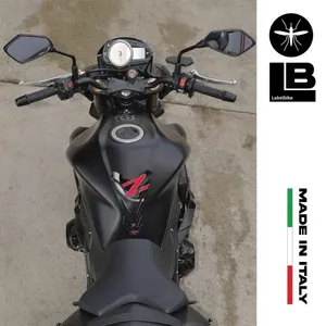 Adesivo Protettivo 3D Personalizzato con Logo Rosso per Serbatoio Moto Kawasaki Z750 Z1000, per Decorazione - Product Image 2