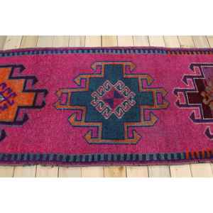 Alfombra Turca Vintage de 3x11.9 pies, Alfombra Marroquí Roja y Azul - Product Image 2