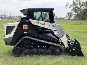 <b>Used</b> 2012 TEREX PT100G Skid Steer Loader Attachment <b>Pallet</b> Fork Pump Motor Yanmar Engine Gearbox High Efficiency 4-Year Warranty - Product Image 3