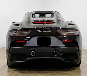 Increíble Maserati MC20 2024 Usado en Perfectas Condiciones con Poco Kilometraje en Existencia, Ofrecido a una Fantástica Oferta que No Querrás Perder - Product Image 4