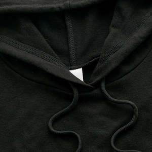 Crop top à capuche pour femmes, best-seller, qualité professionnelle, 100% polyester coton, fabrication de crop top à capuche en gros, directement de l'usine - Product Image 6