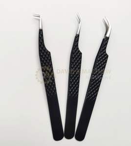 Pinzas profesionales de pestañas de acero inoxidable de alta calidad, logotipo personalizado, punta de oro negro mate, herramientas de volumen para uso de belleza - Product Image 4