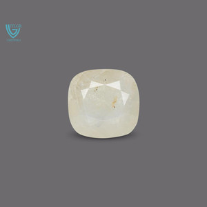 Saphir Jaune Naturel de 7,22 Carats (Pukhraj) - Pierre Précieuse Facettée Taille Émeraude - Product Image 1