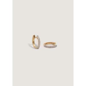 ต่างหูเพชรทรงห่วง Petite & Pav รุ่น Diamond Huggie Earring Stack ต่างหูเพชรหรูหรา - Product Image 4