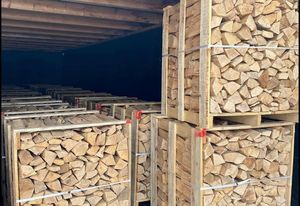 Bois de chauffage séché au four de qualité export - Product Image 2