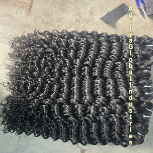 Extensions de cheveux naturels indiens de qualité supérieure, ondulés, cuticules alignées, sans nœuds, non traités - Product Image 1