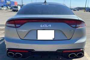 VENTA ESTÁNDAR DE AUTO USADO Kia Stinger Tribute Edition SEDÁN 2024 - Product Image 6