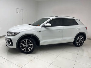 Coche usado Volkswagen <span class=keywords><strong>T</strong></span> <span class=keywords><strong>ROC</strong></span> <span class=keywords><strong>VW</strong></span> 2024 300TSI DSG 1,5 <span class=keywords><strong>T</strong></span> pequeño desplazamiento 2WD compacto SUV barato coche de segunda mano <span class=keywords><strong>VW</strong></span> <span class=keywords><strong>2023</strong></span> - Product Image 3