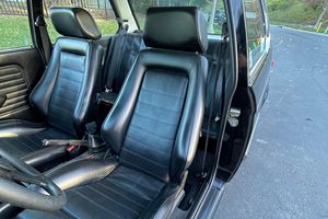 BMW 320i Sport de 1982, Usado, Sin Reserva, Transmisión Manual de 5 Velocidades, Propiedad de California, Paquete Deportivo, Numerosas Modificaciones - Product Image 4