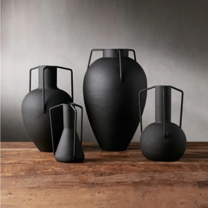 Nuevo florero de hierro, gran oferta, maceta de jardín de Metal con asa, florero de mesa moderno con recubrimiento de polvo negro mate a la venta - Product Image 5